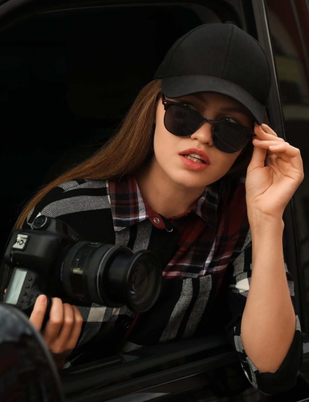 Female Private Investigator
