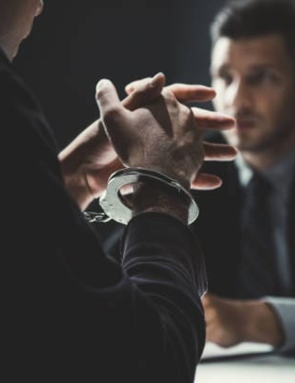 men talking with cigar Private Investigator for Lawyers